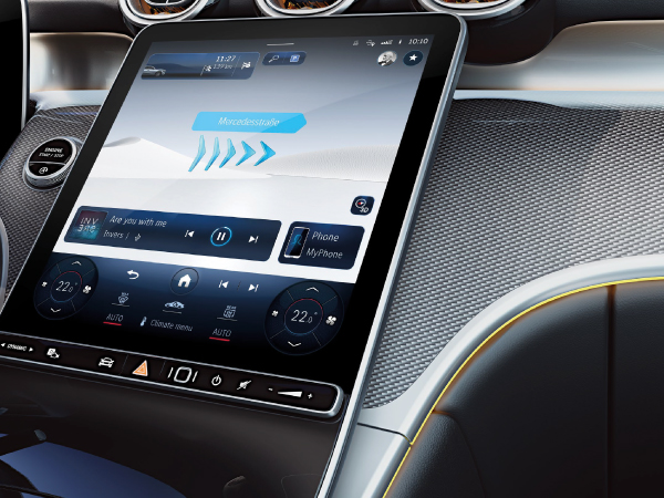 Visualizador central táctil GLC Coupé