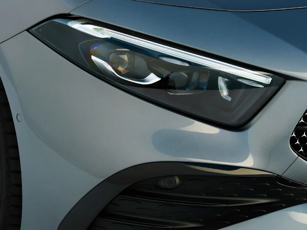 Perfil aerodinámico AMG con alerón trasero