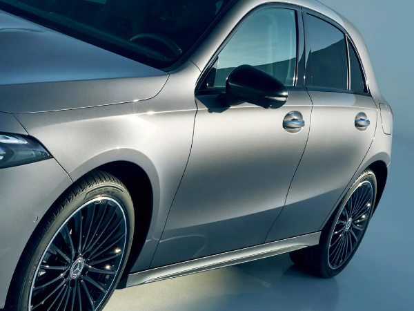 Rines AMG de aleación ligera de 19 pulgadas