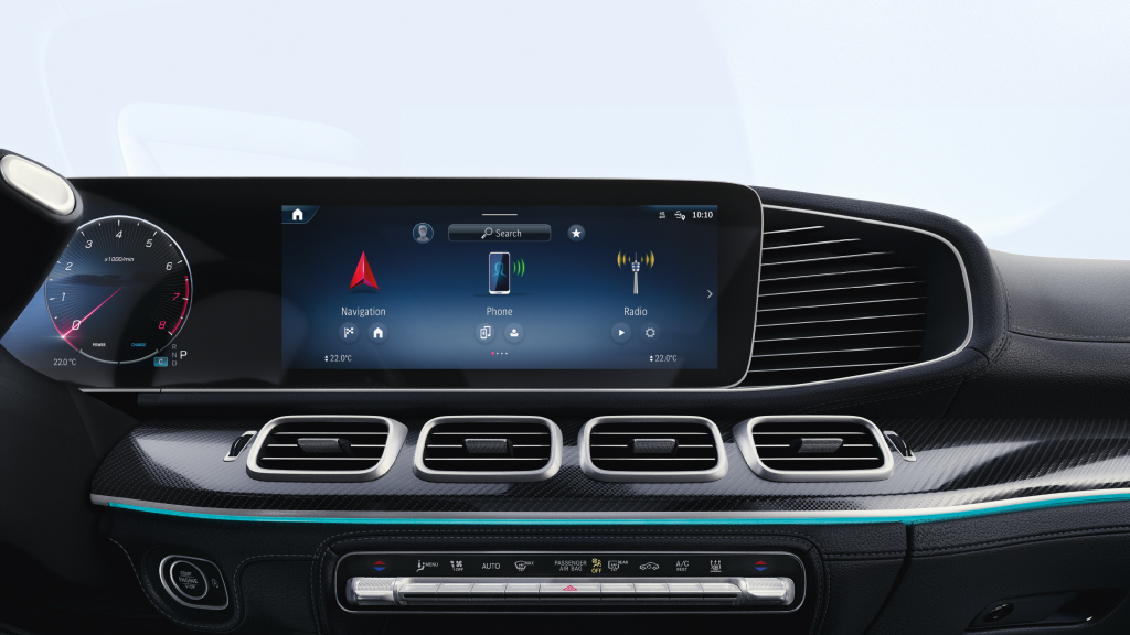 Asientos deportivos AMG con reposacabezas integrados