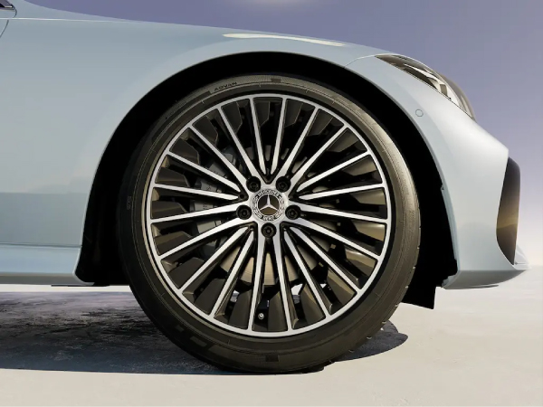 Perfil aerodinámico AMG con alerón trasero